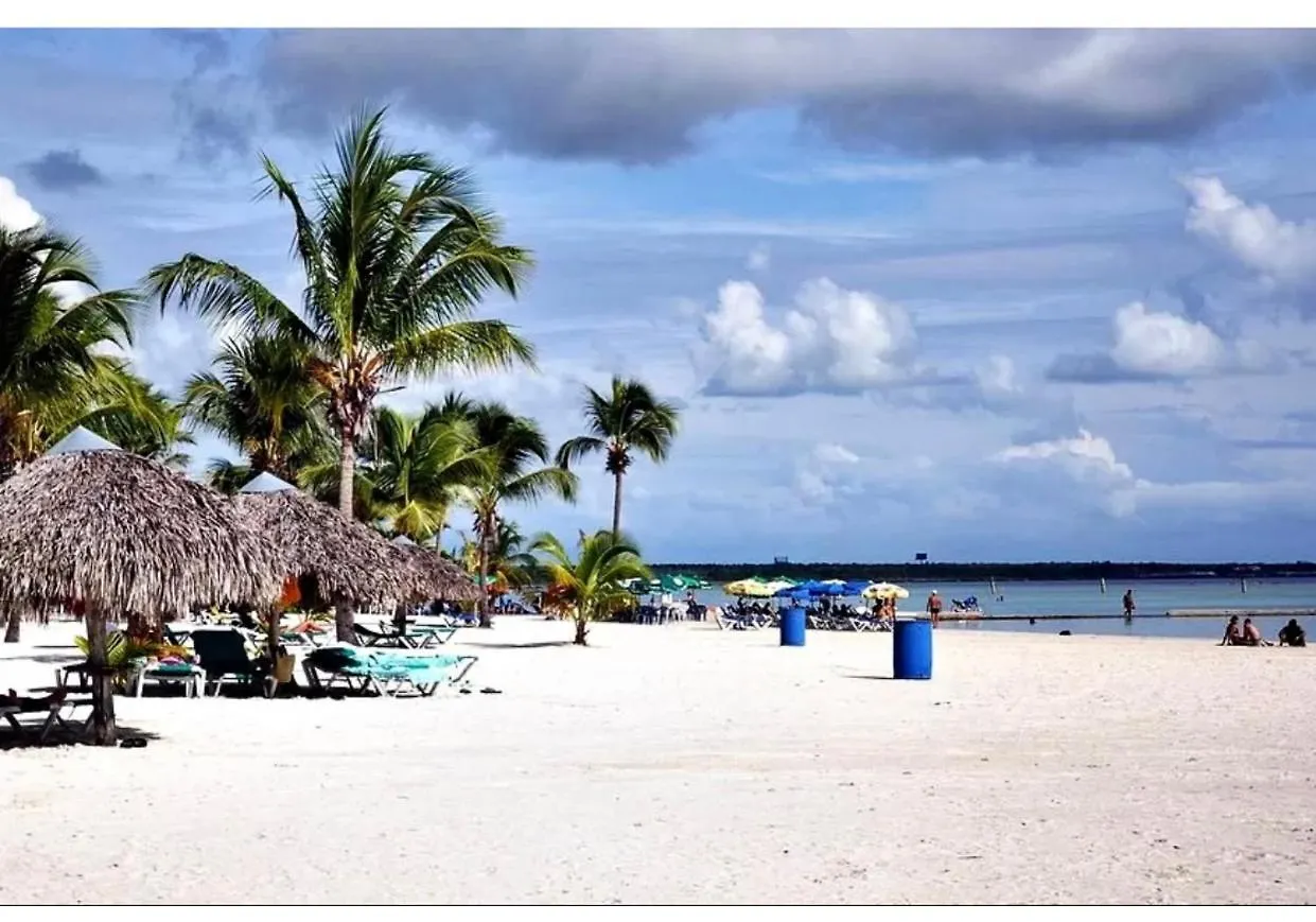 Apartamento Terrazas del Caribe, Boca Chica. República Dominicana